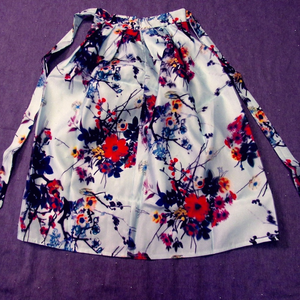 Printed Midi A-Line skirt with belt